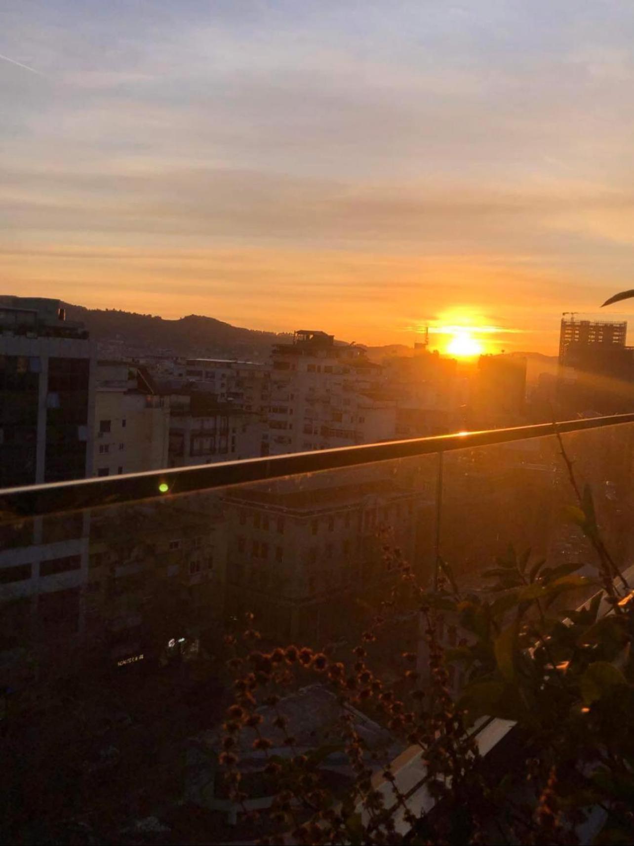 Rooftop City Light Тирана Экстерьер фото